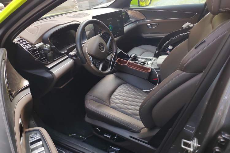 Used BYD Han 2020 DM Four-Wheel Drive Performance Edition Prestige Model Driver Seat