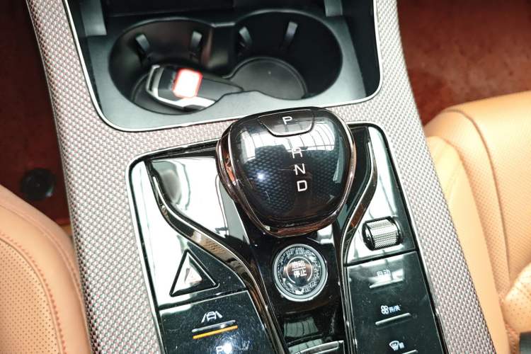 Used BYD Han 2020 EV Four-Wheel Drive High-Performance Flagship Model Gear Lever