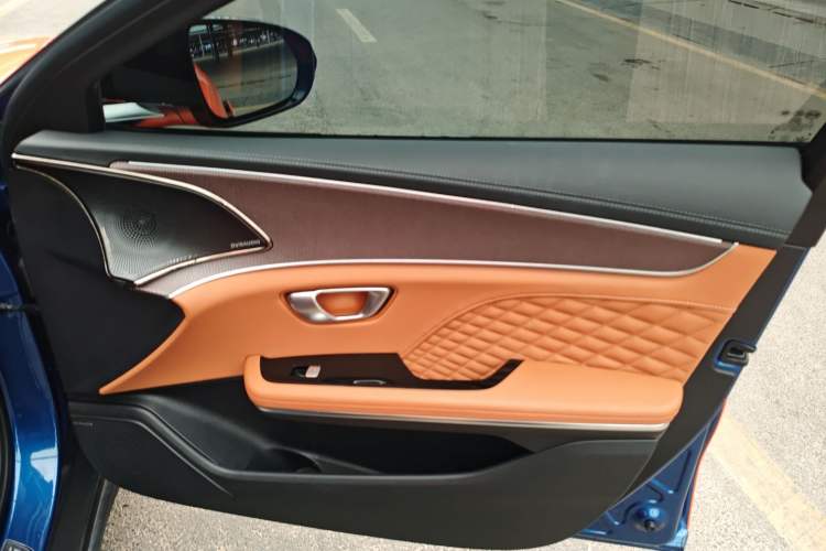Used BYD Han 2020 EV Four-Wheel Drive High-Performance Flagship Model Right Front Door Interior