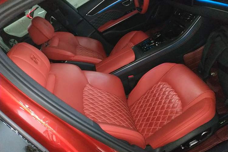 Used BYD Han 2020 EV Four-Wheel Drive High-Performance Flagship Model Right Front Seat