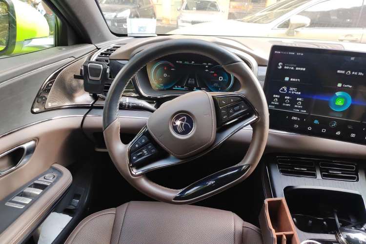 Used BYD Han 2020 DM Four-Wheel Drive Performance Edition Prestige Model Steering Wheel