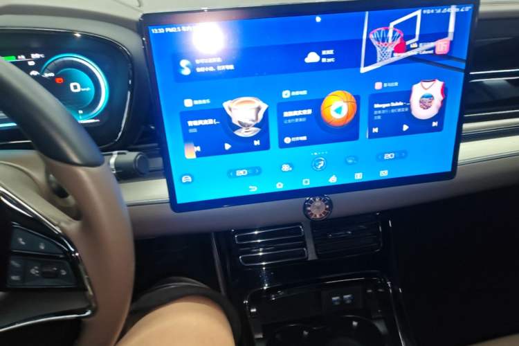 Used BYD Han 2021 EV Standard Range Luxury Model Audio And AC Panel