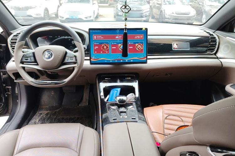 Used BYD Han 2021 EV Standard Range Luxury Model Center Console