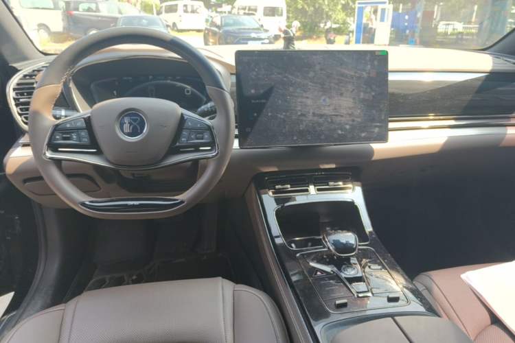 Used BYD Han 2021 EV Standard Range Luxury Model Center Console