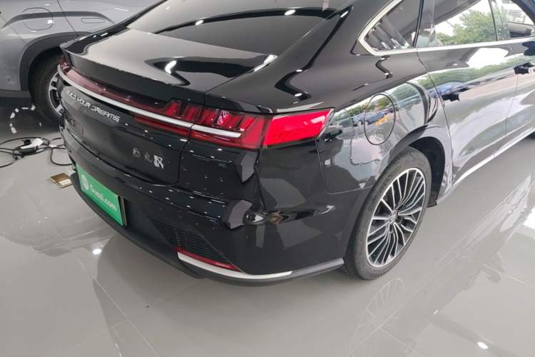 Used BYD Han 2021 EV Standard Range Luxury Model Exterior 3
