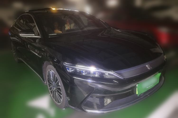 Used BYD Han 2021 EV Standard Range Luxury Model Front Right 45 Deg