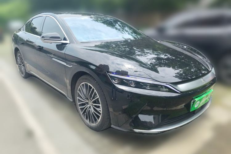Used BYD Han 2021 EV Standard Range Luxury Model Front Right 45 Deg