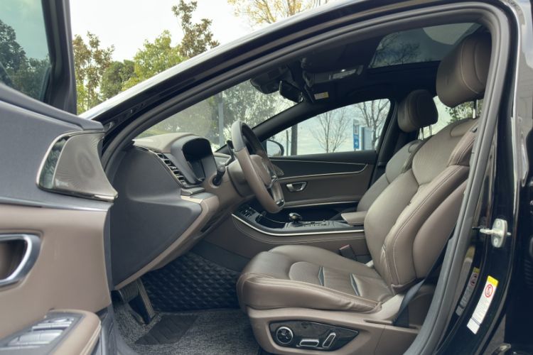 Used BYD Han 2021 EV Standard Range Luxury Model Interior 6