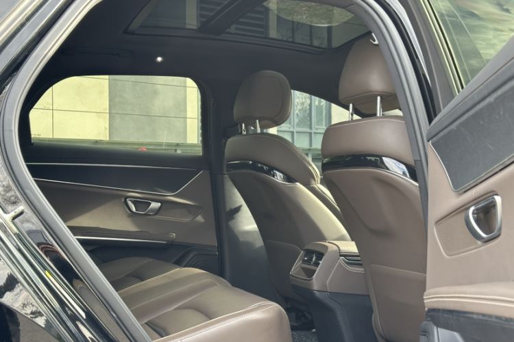 Used BYD Han 2021 EV Standard Range Luxury Model Interior 8