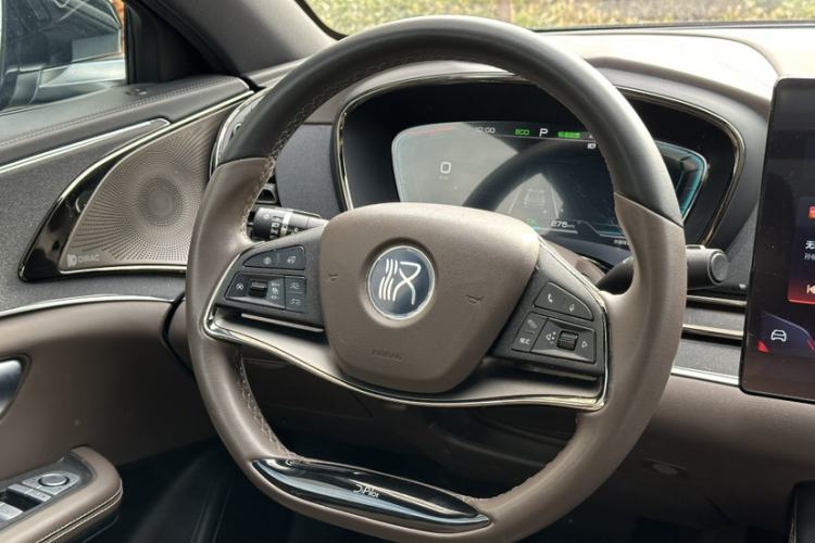 Used BYD Han 2021 EV Standard Range Luxury Model Interior 9