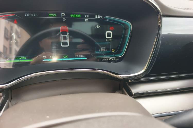 Used BYD Han 2021 EV Standard Range Luxury Model Odometer Close Up