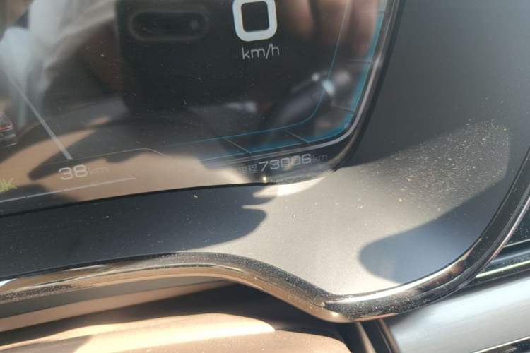 Used BYD Han 2021 EV Standard Range Luxury Model Odometer Close Up