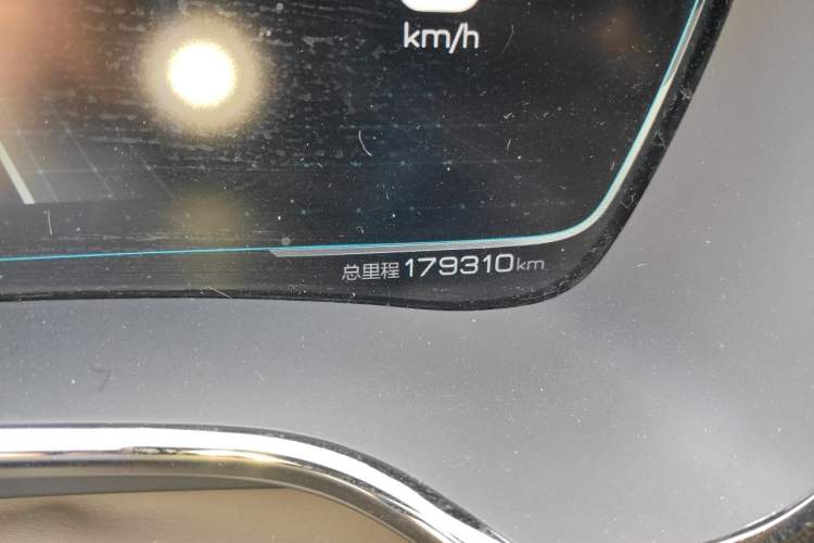 Used BYD Han 2021 EV Standard Range Luxury Model Odometer Close Up