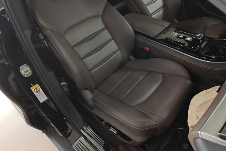 Used BYD Han 2021 EV Standard Range Luxury Model Right Front Seat