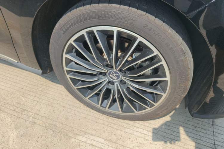 Used BYD Han 2021 EV Standard Range Luxury Model Right Front Wheel Hub