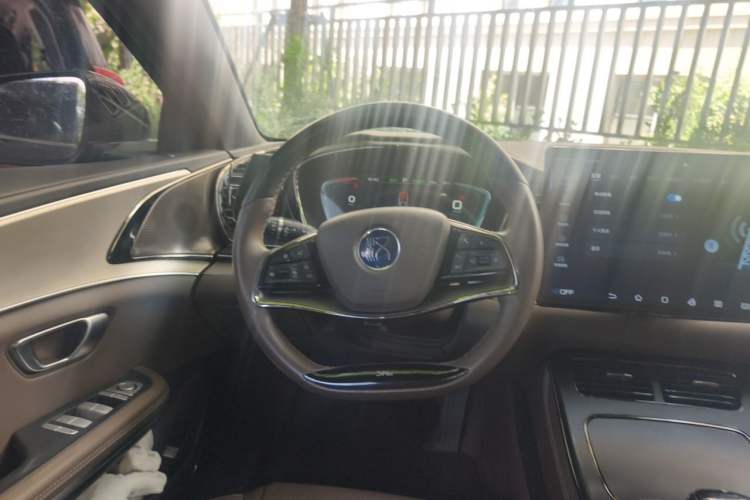 Used BYD Han 2021 EV Standard Range Luxury Model Steering Wheel