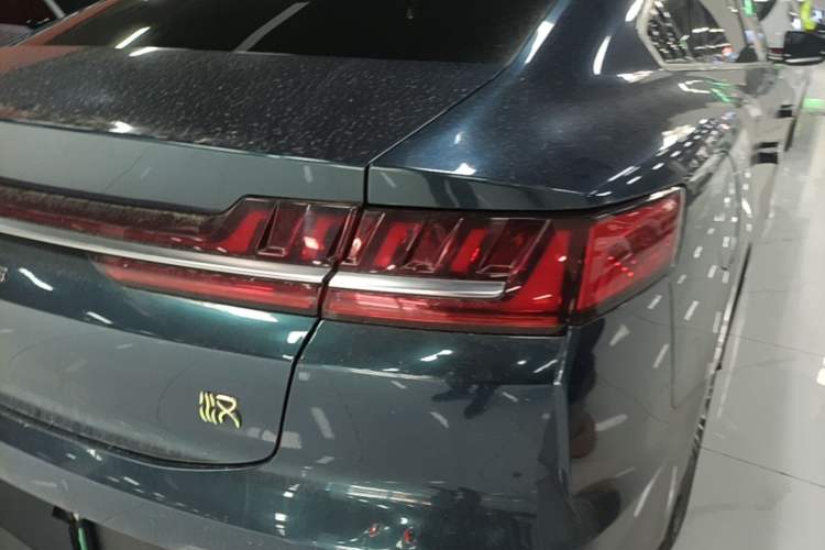 Used BYD Han 2021 EV Standard Range Luxury Model Right Rear Taillight