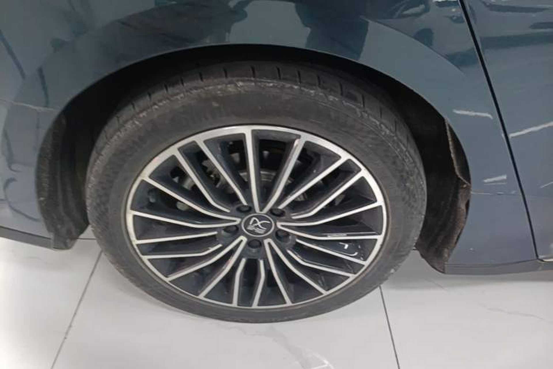 Used BYD Han 2021 EV Standard Range Luxury Model Right Rear Wheel Hub