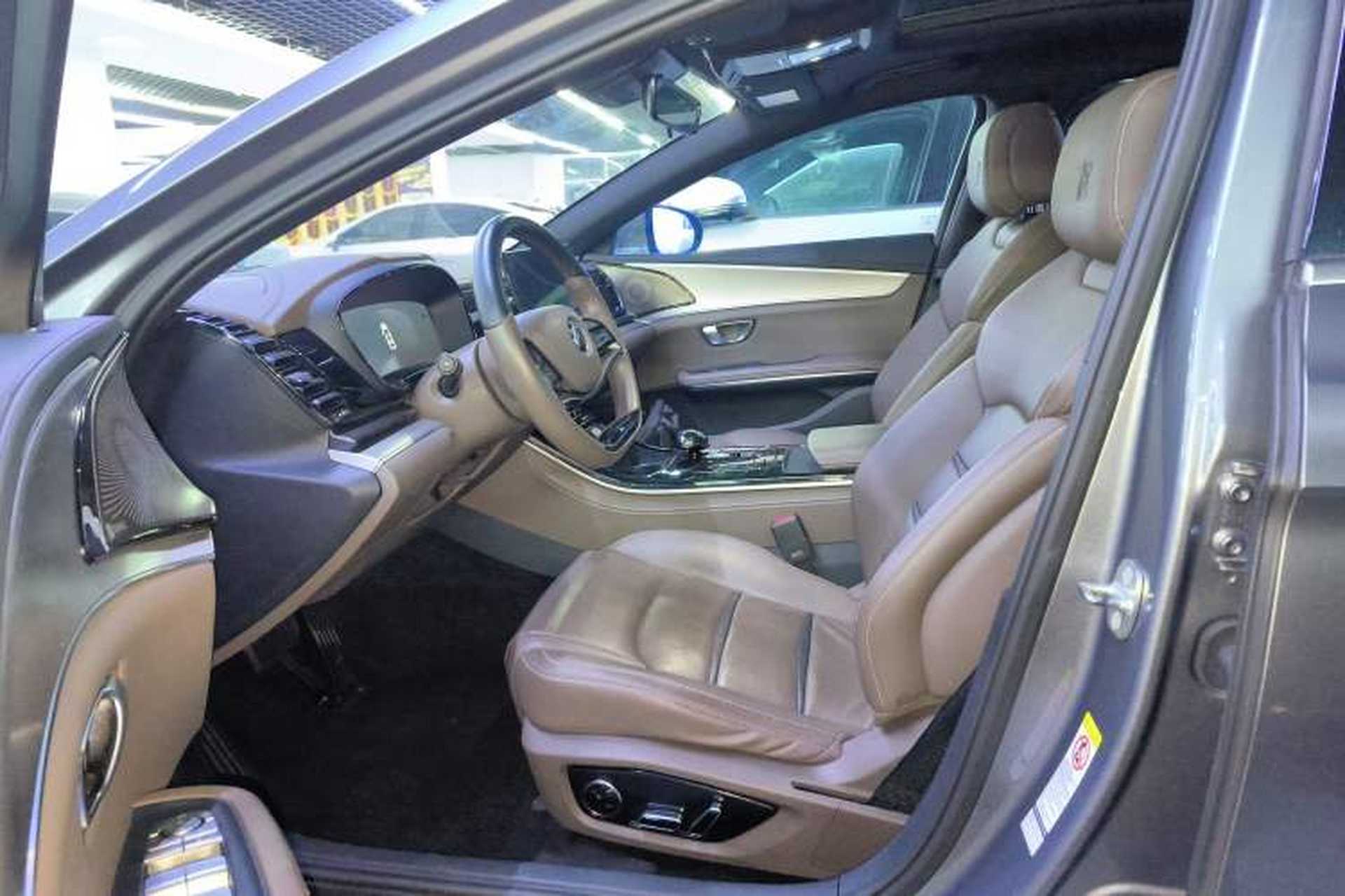 Used BYD Han 2021 EV Standard Range Luxury Model Interior 3