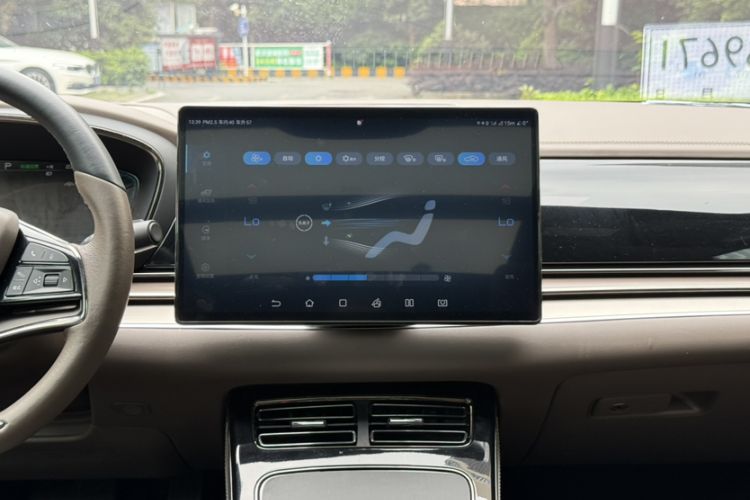 Used BYD Han 2021 EV Standard Range Luxury Model Audio And AC Panel