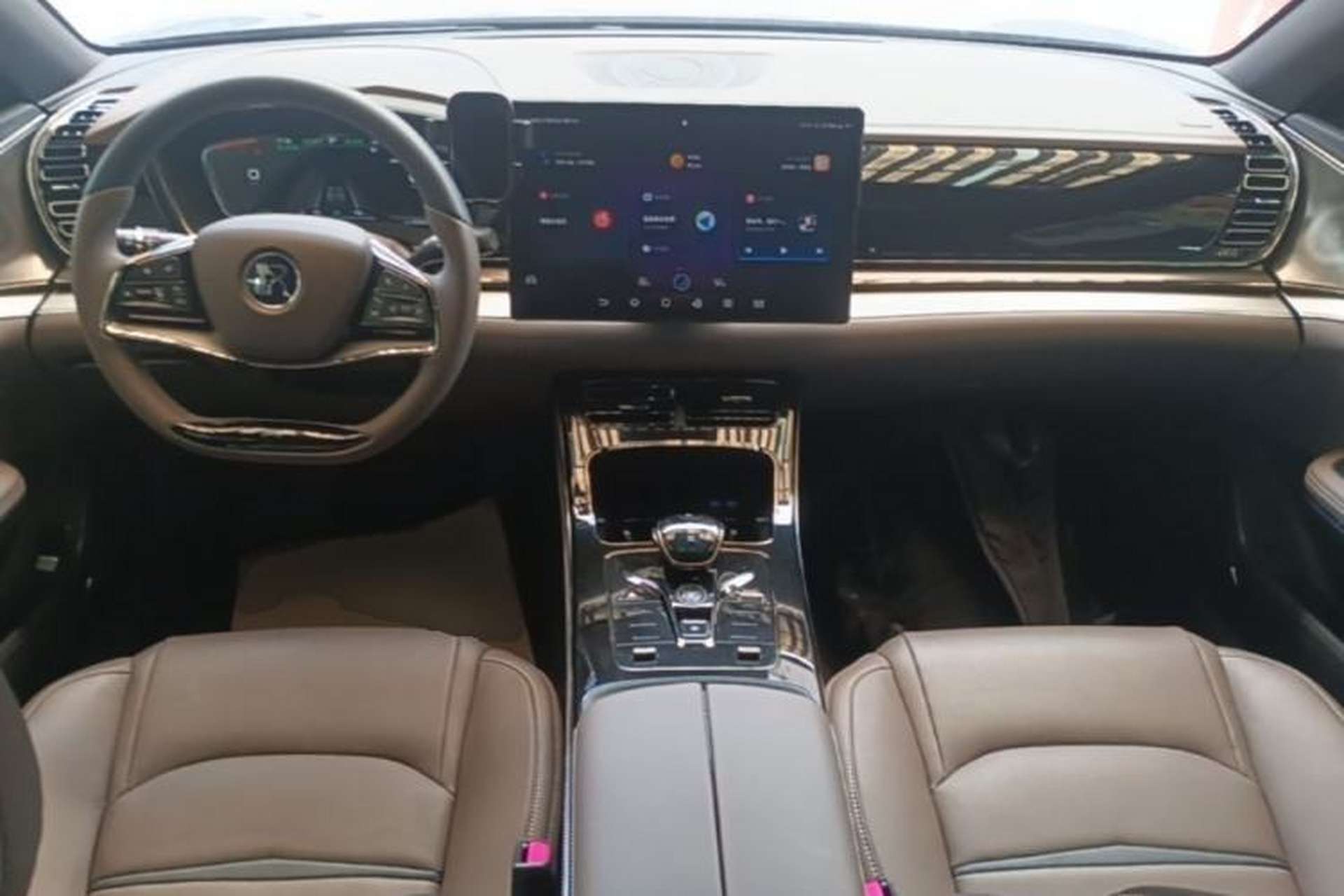 Used BYD Han 2021 EV Standard Range Luxury Model Center Console