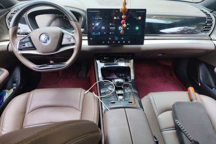 Used BYD Han 2021 EV Standard Range Luxury Model Center Console