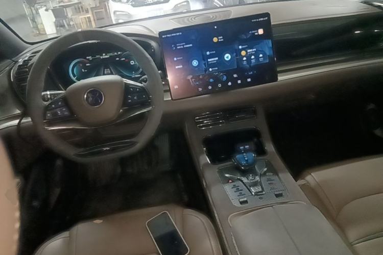 Used BYD Han 2021 EV Standard Range Luxury Model Center Console