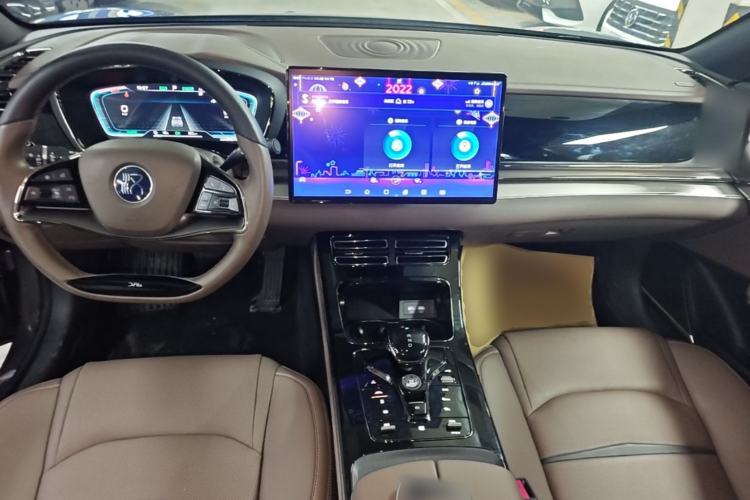 Used BYD Han 2021 EV Standard Range Luxury Model Center Console