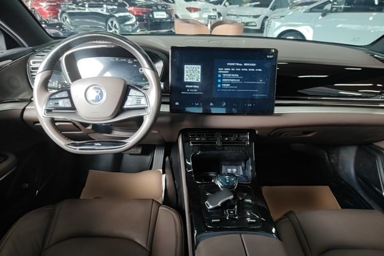 Used BYD Han 2021 EV Standard Range Luxury Model Center Console