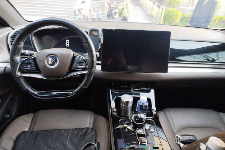 Used BYD Han 2021 EV Standard Range Luxury Model Center Console