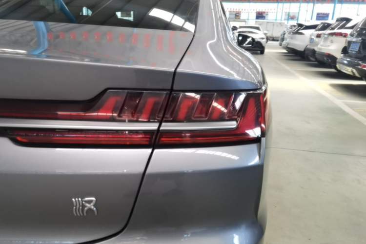 Used BYD Han 2021 EV Standard Range Luxury Model Exterior 3