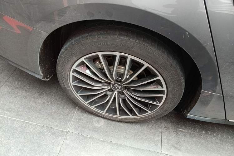 Used BYD Han 2021 EV Standard Range Luxury Model Exterior 4