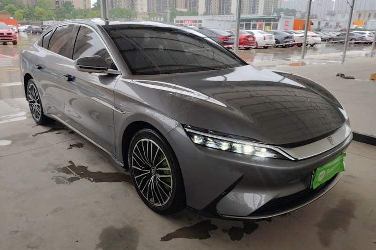 Used BYD Han 2021 EV Standard Range Luxury Model Front Right 45 Deg