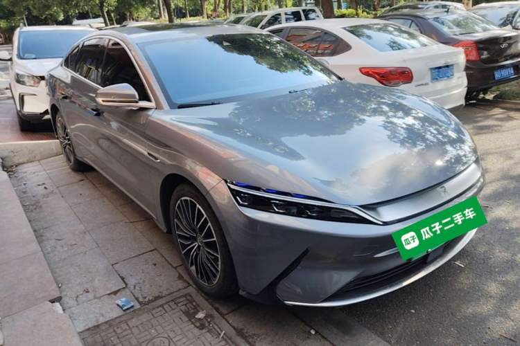Used BYD Han 2021 EV Standard Range Luxury Model Front Right 45 Deg