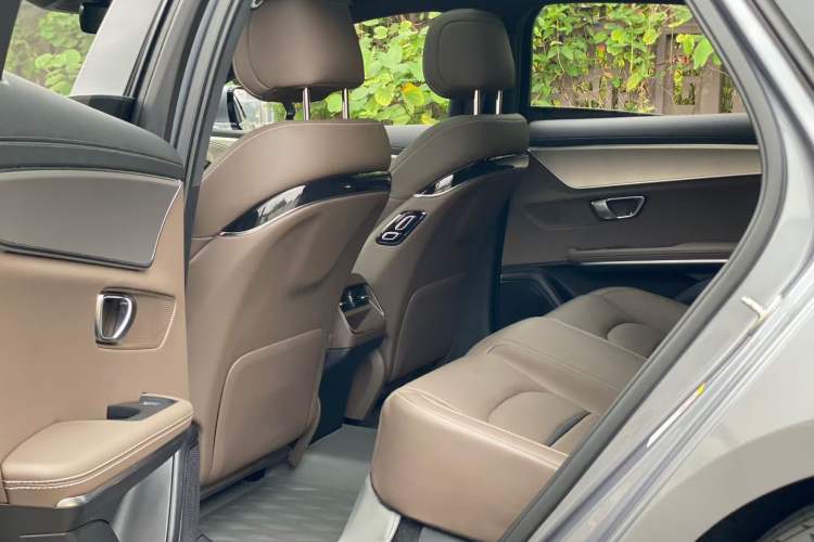 Used BYD Han 2021 EV Standard Range Luxury Model Interior 5