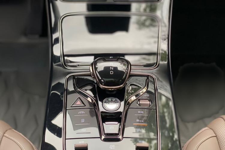 Used BYD Han 2021 EV Standard Range Luxury Model Interior 6