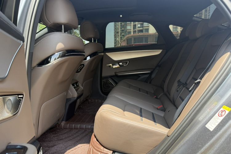 Used BYD Han 2021 EV Standard Range Luxury Model Interior 8