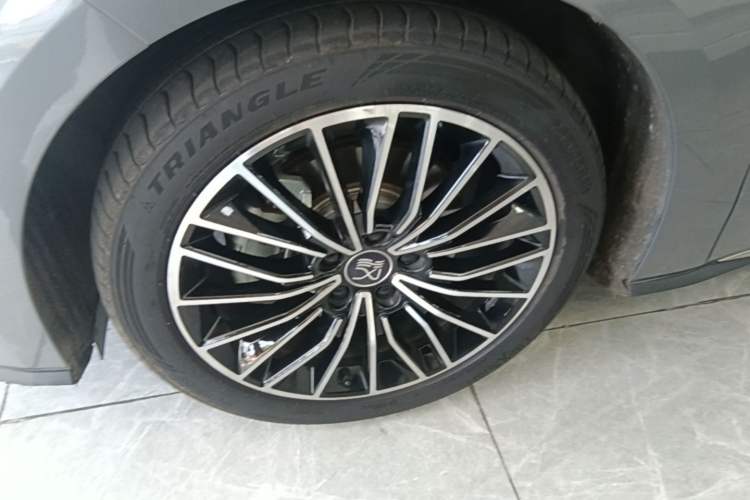 Used BYD Han 2021 EV Standard Range Luxury Model Left Front Wheel Hub