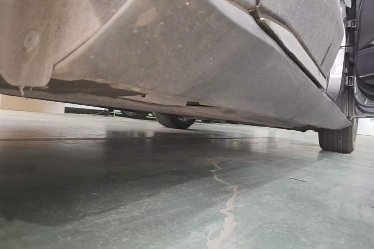 Used BYD Han 2021 EV Standard Range Luxury Model Left Side Sill