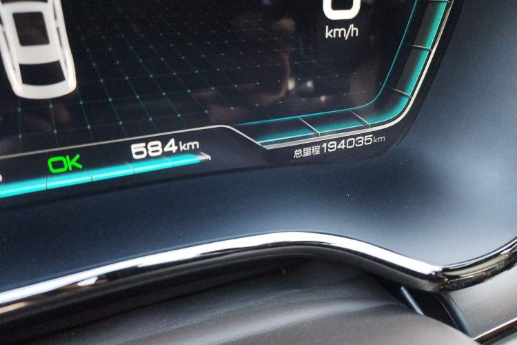 Used BYD Han 2021 EV Standard Range Luxury Model Odometer Close Up