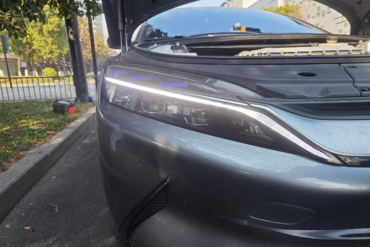 Used BYD Han 2021 EV Standard Range Luxury Model Right Front Headlight