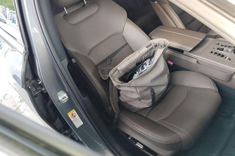 Used BYD Han 2021 EV Standard Range Luxury Model Right Front Seat