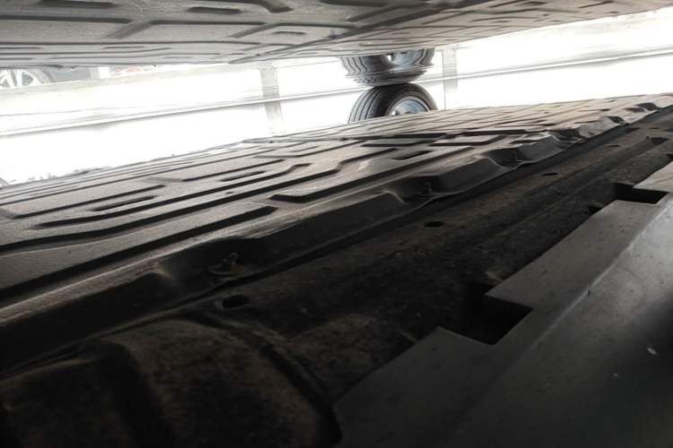 Used BYD Han 2021 EV Standard Range Luxury Model Right Side Sill
