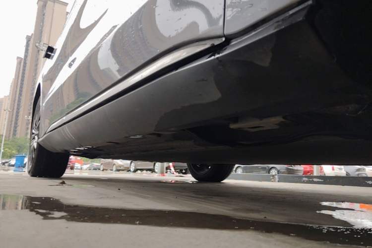 Used BYD Han 2021 EV Standard Range Luxury Model Right Side Sill