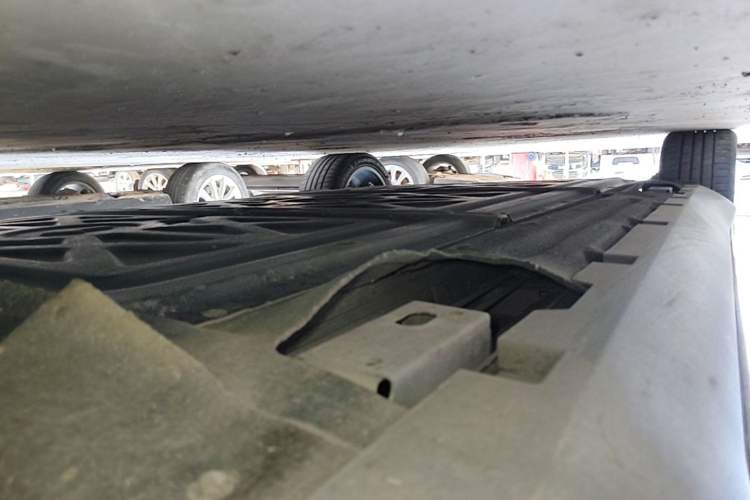 Used BYD Han 2021 EV Standard Range Luxury Model Right Side Sill