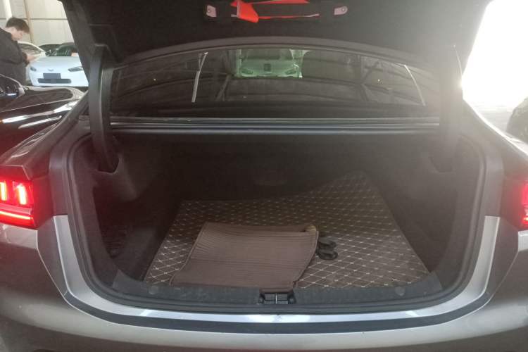 Used BYD Han 2021 EV Standard Range Luxury Model Trunk
