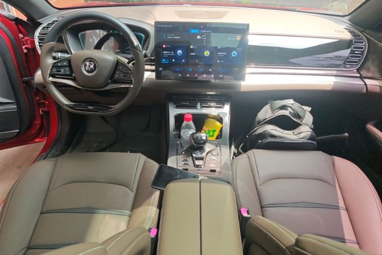 Used BYD Han 2021 EV Standard Range Luxury Model Center Console