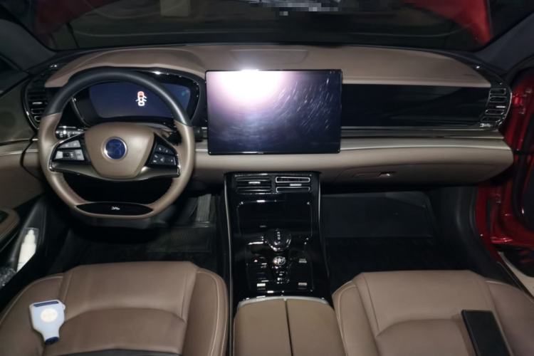 Used BYD Han 2021 EV Standard Range Luxury Model Center Console