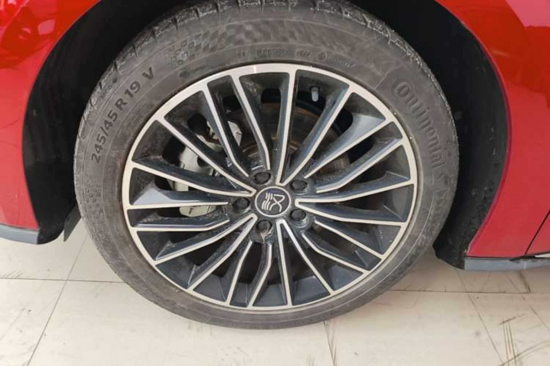 Used BYD Han 2021 EV Standard Range Luxury Model Left Front Wheel Hub
