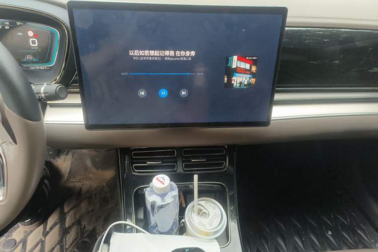 Used BYD Han 2021 EV Standard Range Luxury Model Audio And AC Panel